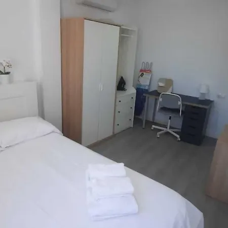 Atico Con Terraza Frente Playa Pedregalejo *